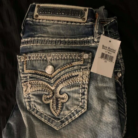 NWT Women’s Rock Revival YADRA Jeans - Picture 5 of 9